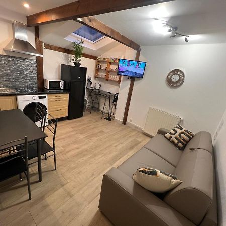 Charmant T2 Plein Centre Ville Et Proche Gare Bourges Ngoại thất bức ảnh