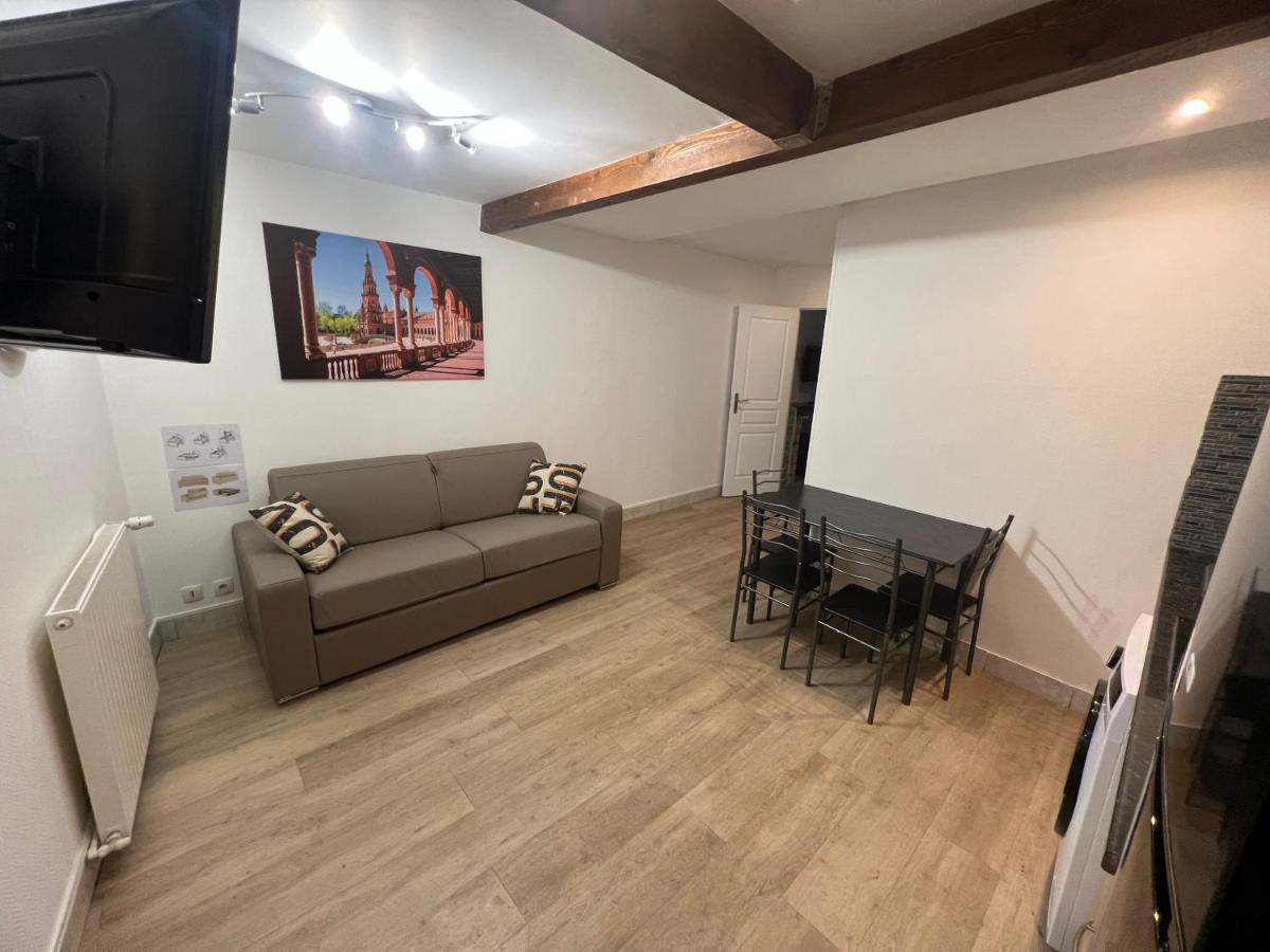 Charmant T2 Plein Centre Ville Et Proche Gare Bourges Ngoại thất bức ảnh
